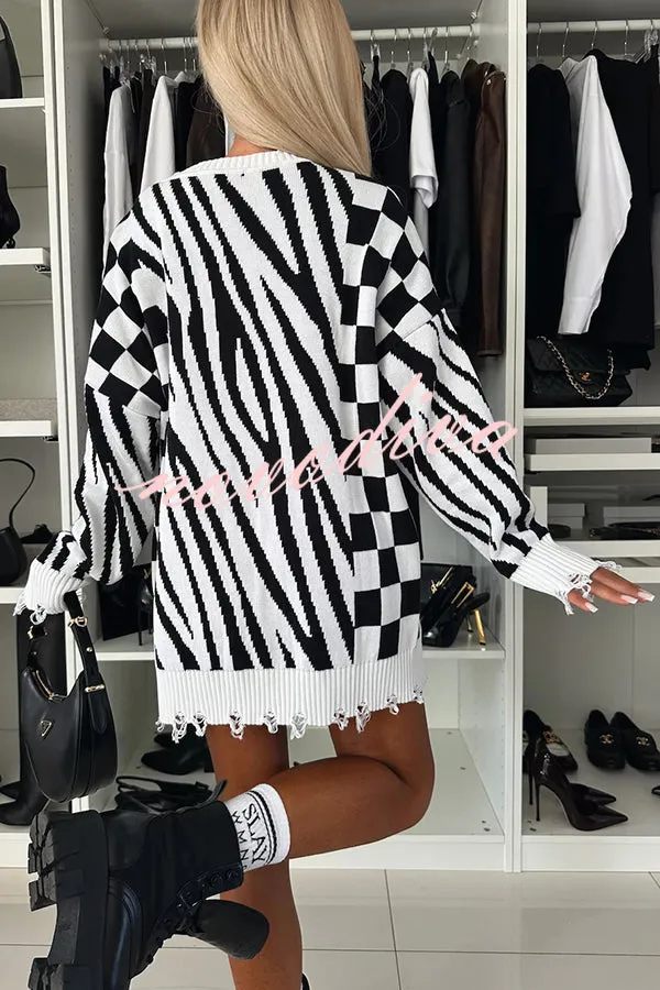 Fashionable Knit Zebra Geometric Pattern Frayed Hem Loose Sweater