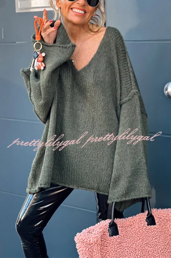 Fashionable Patchwork V-neck Long-sleeved Knitted Sweater