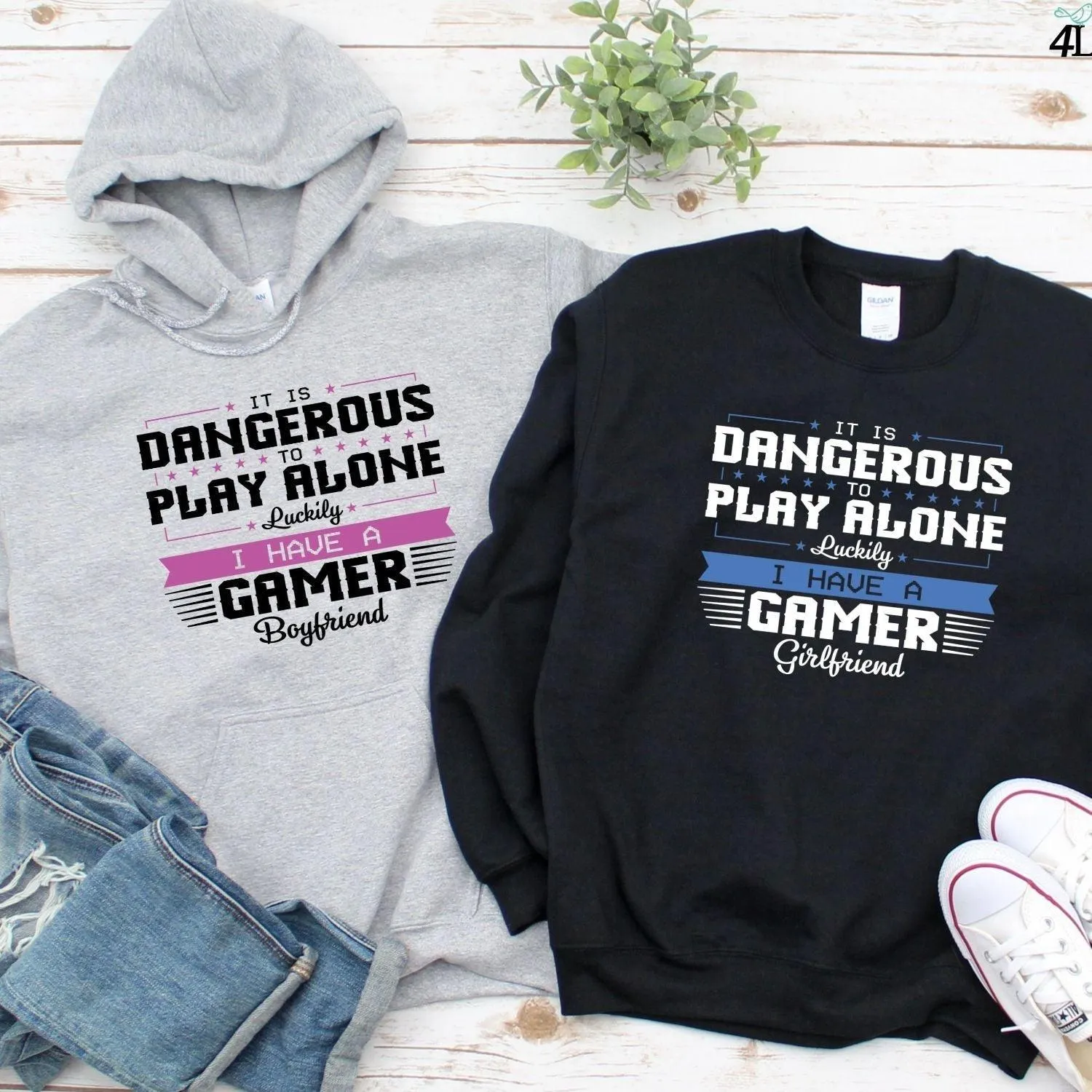 It Is Dangerous to Play Alone, Luckily I Have A Gamer Girlfriend/Boyfriend Matching Set