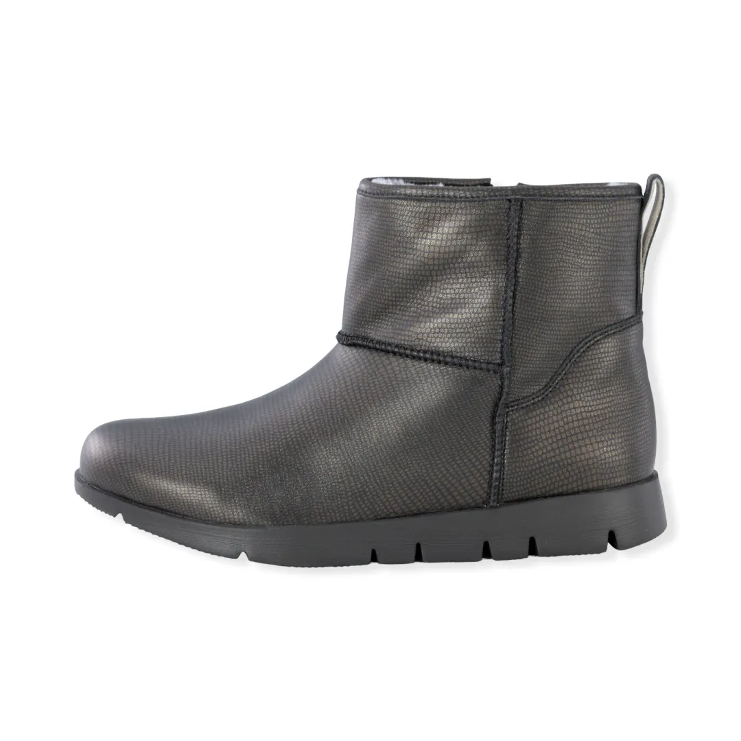 Ultra lightweight and supuer soft Sheepskin boots  #FJ086